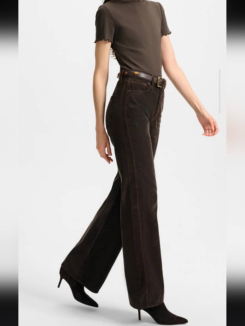 Vintage  St. John's Bay Boot Cut Flare  Corduroys. Midrise  Stretch 10